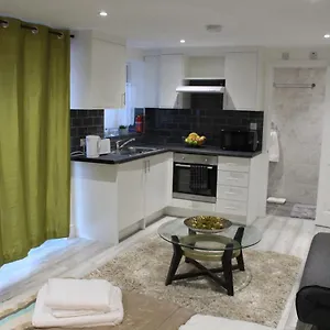 Vine Place West Drayton (Middlesex)